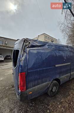 Грузовой фургон Mercedes-Benz Sprinter 2020 в 