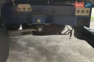 Кран-манипулятор Mercedes-Benz Sprinter 2006 в 