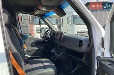 Вантажний фургон Mercedes-Benz Sprinter 2020 в 