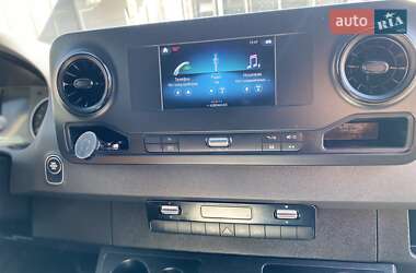 Вантажний фургон Mercedes-Benz Sprinter 2020 в 