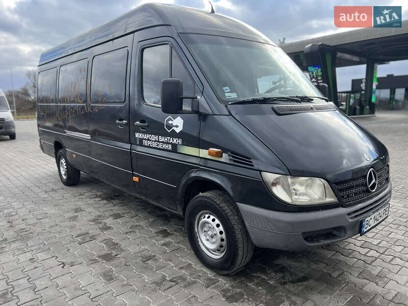 Грузовой фургон Mercedes-Benz Sprinter 2003 в Стрые