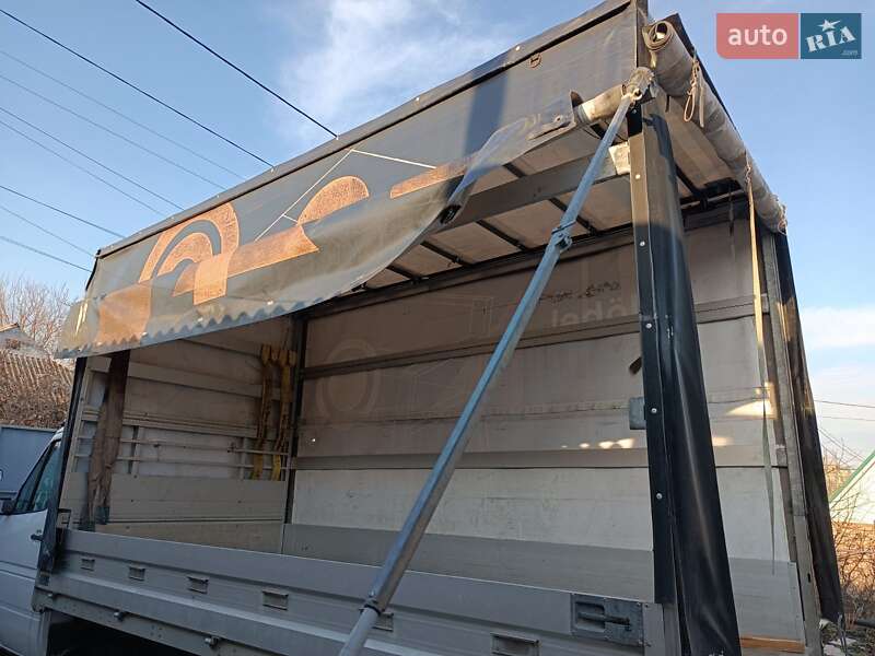 Тентований Mercedes-Benz Sprinter 2004 в Дніпрі