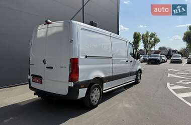 Грузовой фургон Mercedes-Benz Sprinter 2020 в 