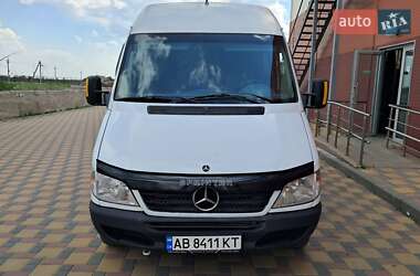 Грузовой фургон Mercedes-Benz Sprinter 2005 в 