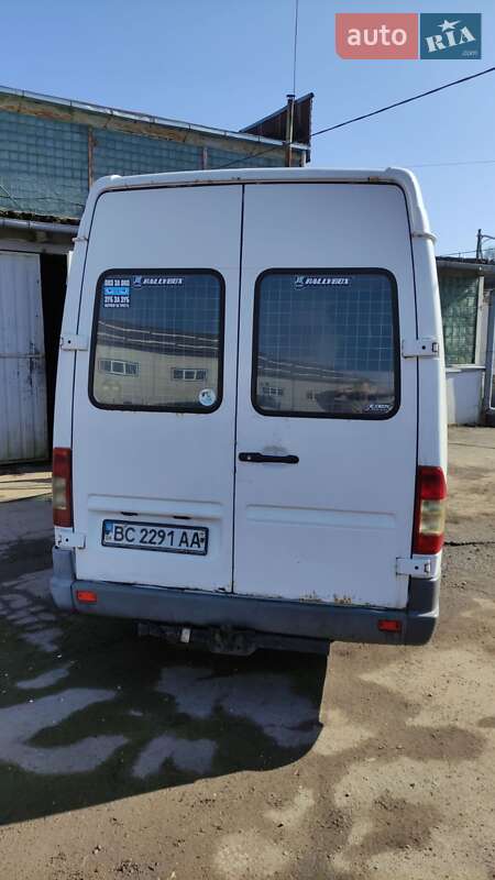 Грузовой фургон Mercedes-Benz Sprinter 1997 в Львове