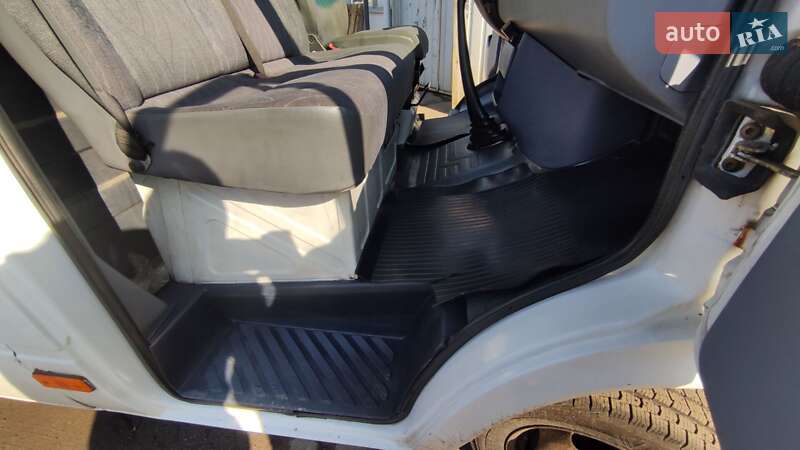 Грузовой фургон Mercedes-Benz Sprinter 1997 в Львове