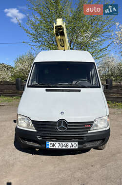 Автовышка Mercedes-Benz Sprinter 2001 в 