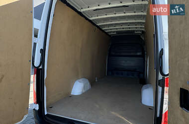 Вантажний фургон Mercedes-Benz Sprinter 2021 в 
