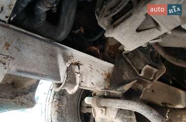 Грузовой фургон Mercedes-Benz Sprinter 2004 в 