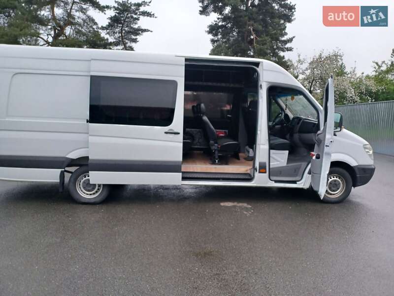 Микроавтобус Mercedes-Benz Sprinter 2012 в Рахове