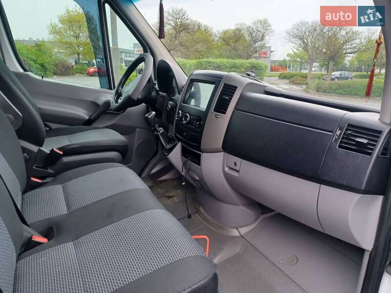 Микроавтобус Mercedes-Benz Sprinter 2012 в Рахове