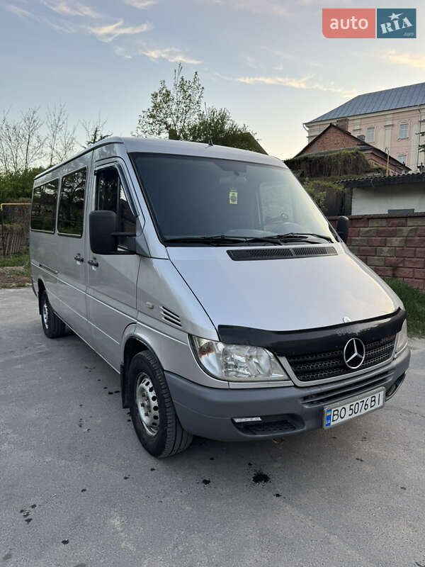 Mercedes-Benz Sprinter 2003