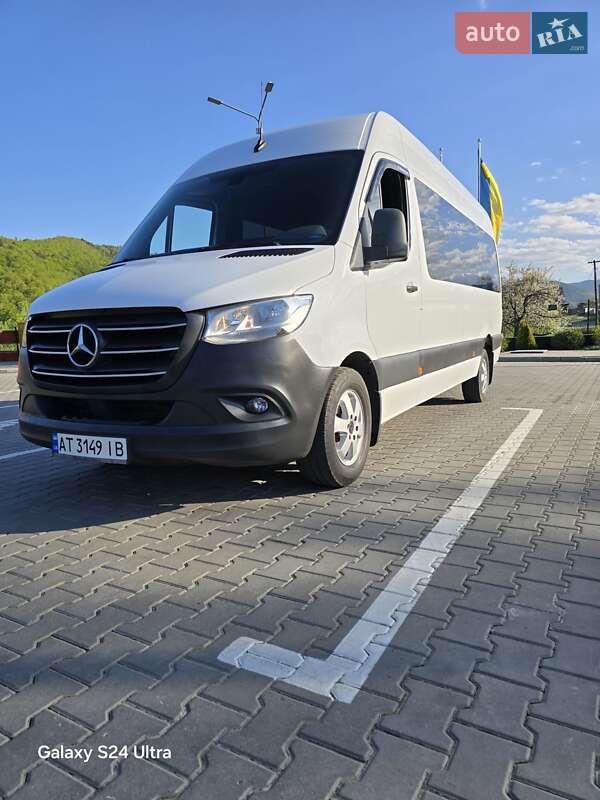 Вантажопасажирський фургон Mercedes-Benz Sprinter 2018 в Делятині