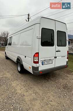 Грузовой фургон Mercedes-Benz Sprinter 2002 в 