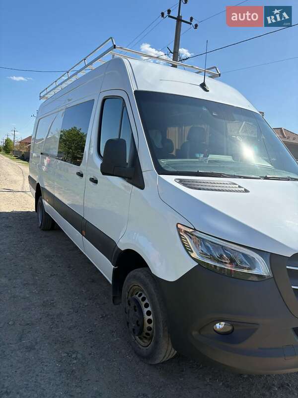Грузопассажирский фургон Mercedes-Benz Sprinter 2020 в Черновцах