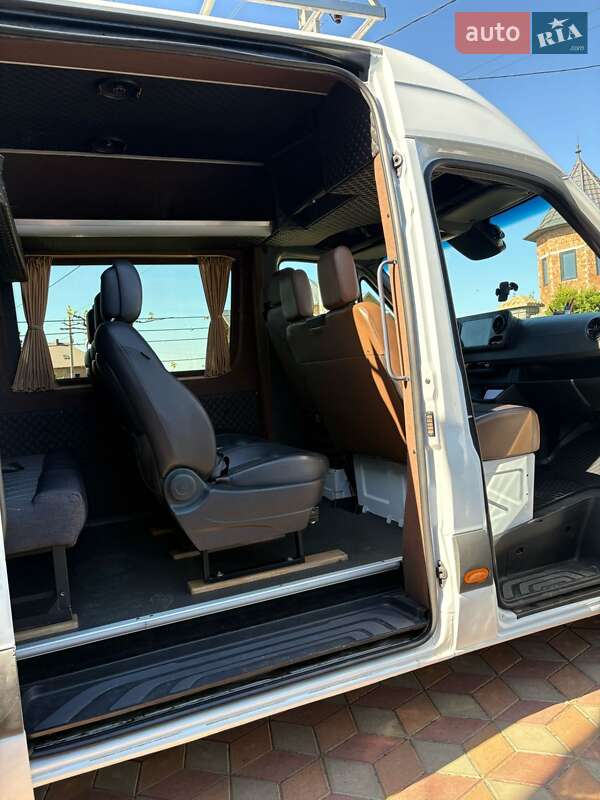 Грузопассажирский фургон Mercedes-Benz Sprinter 2020 в Черновцах