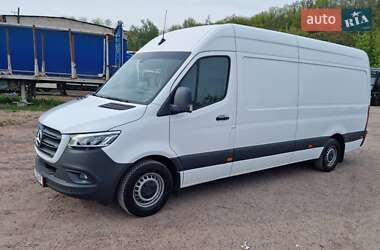 Грузовой фургон Mercedes-Benz Sprinter 2020 в 