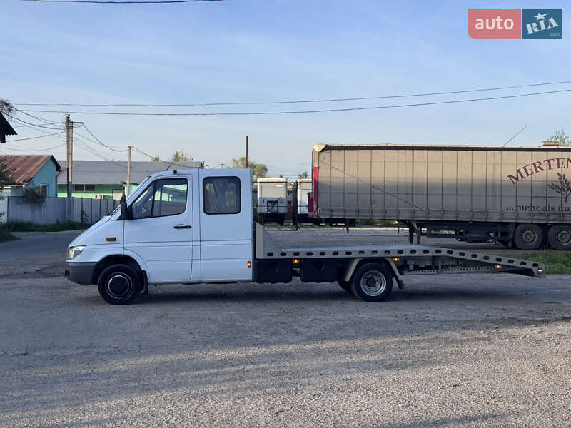 Эвакуатор Mercedes-Benz Sprinter 2006 в Хусте