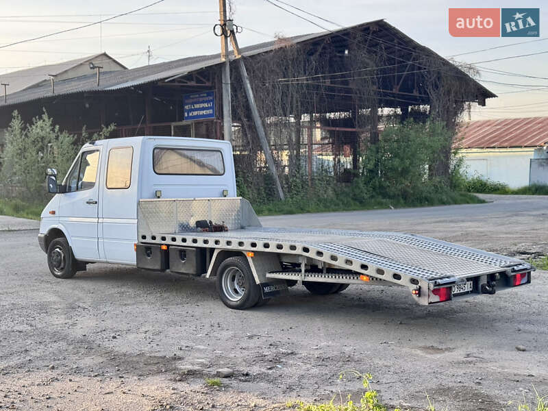 Эвакуатор Mercedes-Benz Sprinter 2006 в Хусте