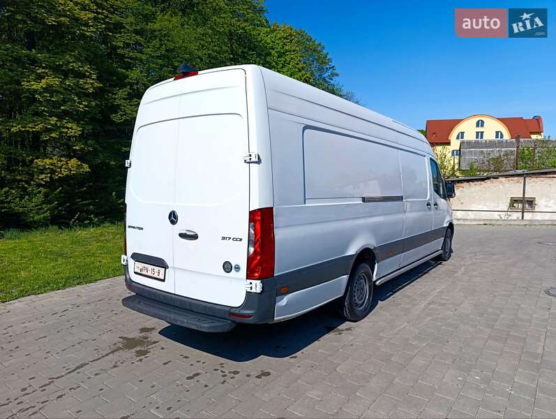 Грузовой фургон Mercedes-Benz Sprinter 2022 в Долине