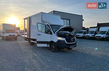 Грузовой фургон Mercedes-Benz Sprinter 2021 в 