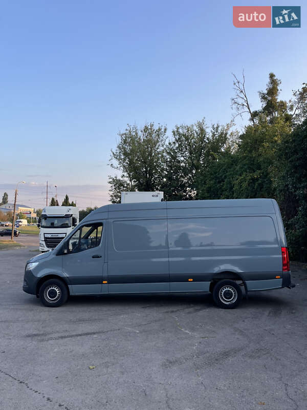 Вантажний фургон Mercedes-Benz Sprinter 2021 в Рівному