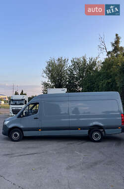 Вантажний фургон Mercedes-Benz Sprinter 2021 в 