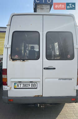 Грузовой фургон Mercedes-Benz Sprinter 1999 в 