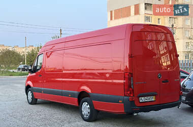 Вантажний фургон Mercedes-Benz Sprinter 2021 в 