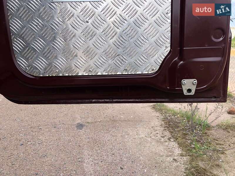 Мікроавтобус Mercedes-Benz Sprinter 2011 в Чернігові