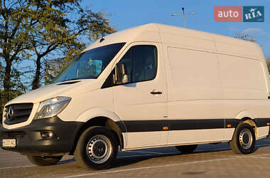Грузовой фургон Mercedes-Benz Sprinter 2016 в 