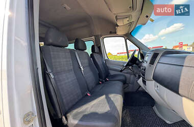 Вантажопасажирський фургон Mercedes-Benz Sprinter 2016 в 