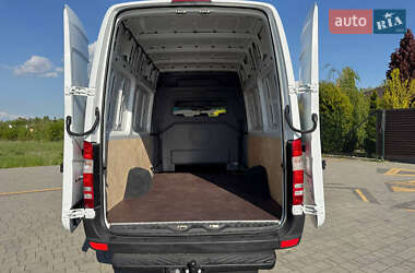 Вантажопасажирський фургон Mercedes-Benz Sprinter 2016 в 