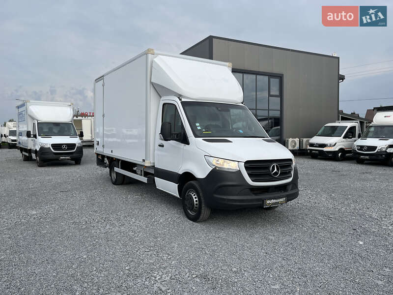 Грузовой фургон Mercedes-Benz Sprinter 2021 в 