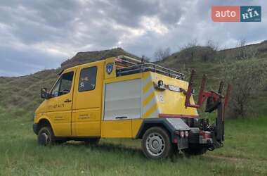 Эвакуатор Mercedes-Benz Sprinter 1997 в 