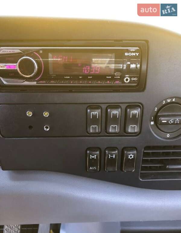 Евакуатор Mercedes-Benz Sprinter 1997 в Одесі