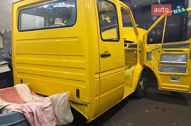 Эвакуатор Mercedes-Benz Sprinter 1997 в 
