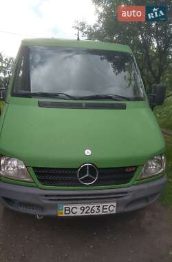 Грузовой фургон Mercedes-Benz Sprinter 2005 в Стрые