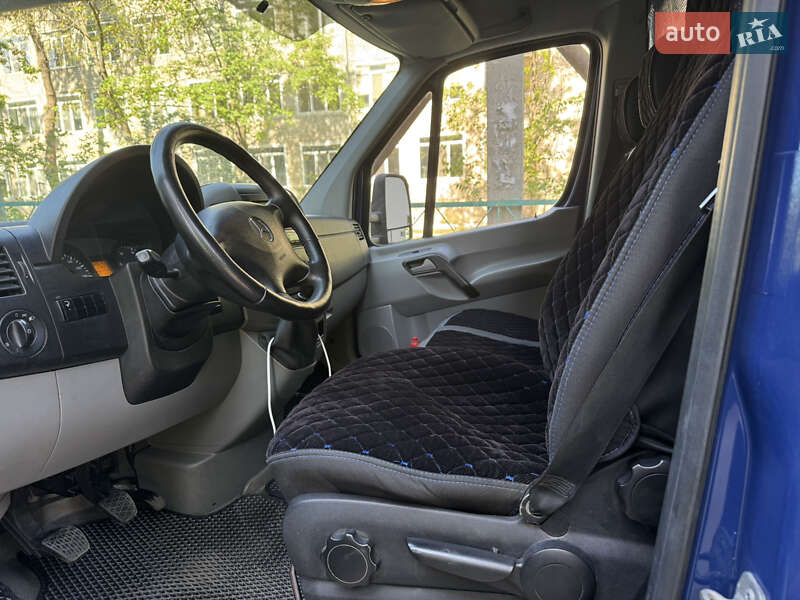 Грузовой фургон Mercedes-Benz Sprinter 2011 в Николаеве