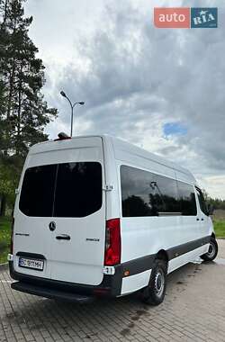 Вантажопасажирський фургон Mercedes-Benz Sprinter 2020 в 