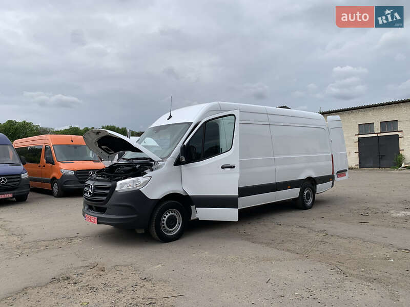 Вантажний фургон Mercedes-Benz Sprinter 2021 в Рівному