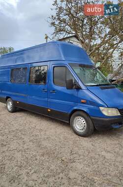 Мікроавтобус Mercedes-Benz Sprinter 2004 в 