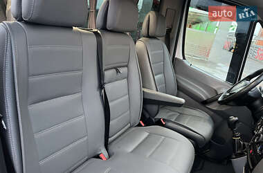 Мікроавтобус Mercedes-Benz Sprinter 2012 в 