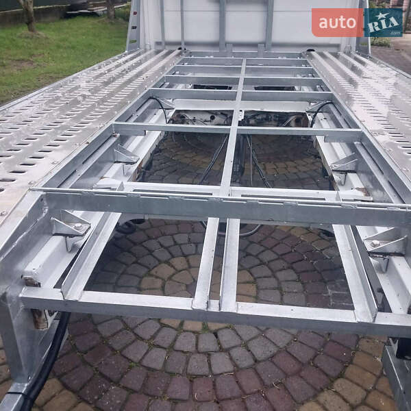 Автовоз Mercedes-Benz Sprinter 2009 в Долині