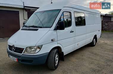 Вантажний фургон Mercedes-Benz Sprinter 2004 в Костопілі