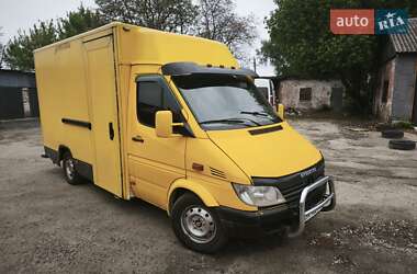 Грузовой фургон Mercedes-Benz Sprinter 2001 в 