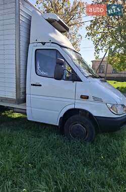 Вантажний фургон Mercedes-Benz Sprinter 2003 в 