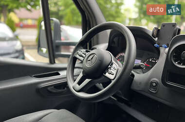 Шасси Mercedes-Benz Sprinter 2019 в 