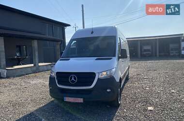 Вантажний фургон Mercedes-Benz Sprinter 2019 в 
