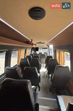 Туристичний / Міжміський автобус Mercedes-Benz Sprinter 2013 в 